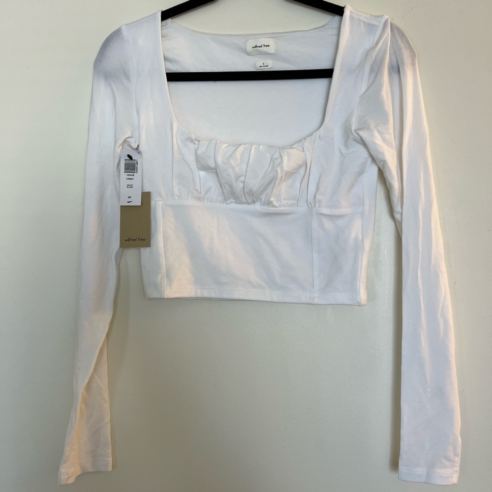 Aritzia orbit top new with tag
